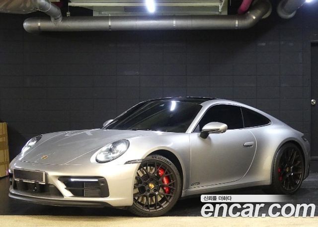 Porsche 911 2023 — photo 2