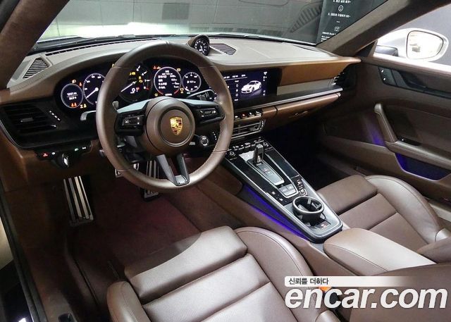 Porsche 911 2023 — photo 5