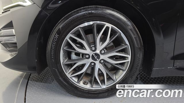 Kia K5 2023 — photo 5