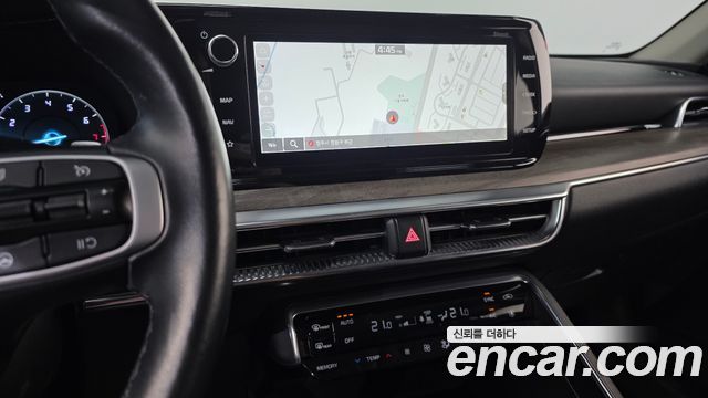 Kia K5 2023 — photo 12