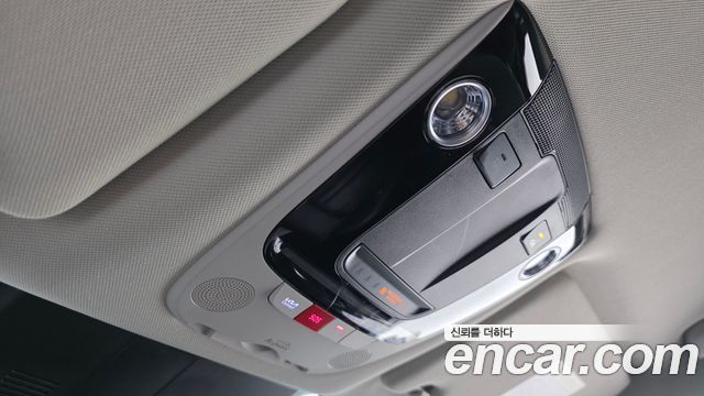 Kia K5 2023 — photo 14