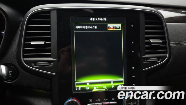 Renault Korea SM6 2016 — photo 17