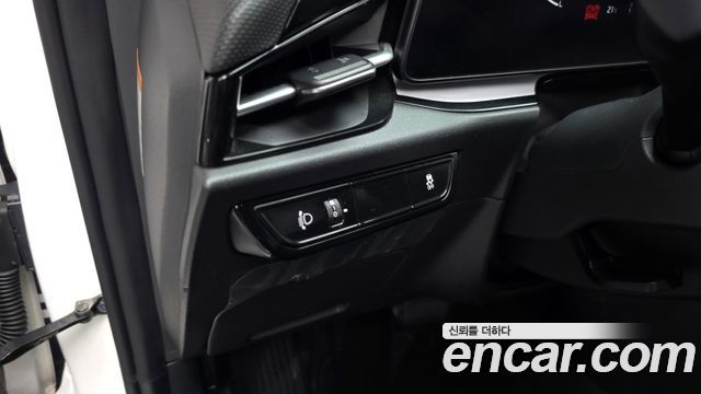 Kia Niro 2023 — photo 26