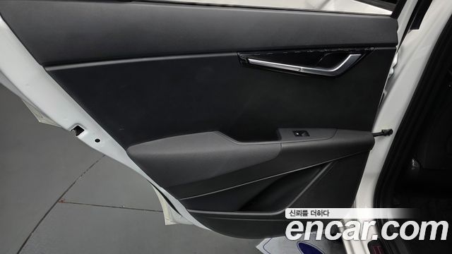 Kia Niro 2023 — photo 15