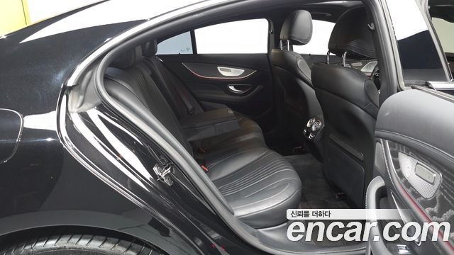 Mercedes-Benz CLS-Class 2023 — photo 17