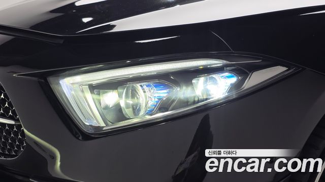 Mercedes-Benz CLS-Class 2023 — photo 8
