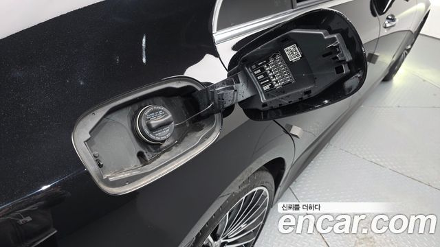 Mercedes-Benz CLS-Class 2023 — photo 33