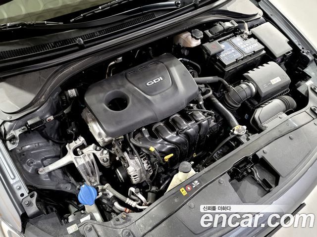 Hyundai AVANTE 2017 — photo 7