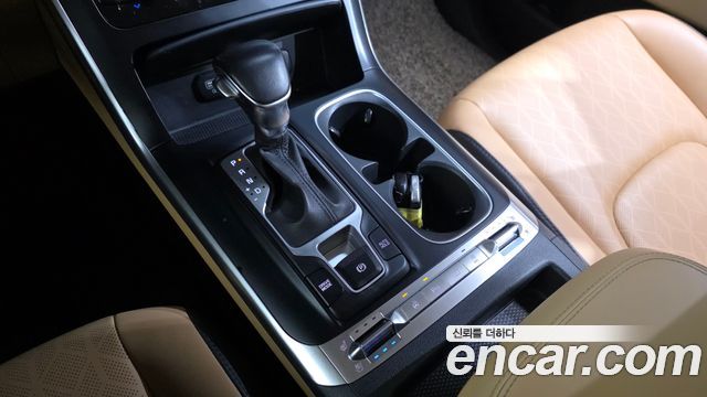 Kia Canival 2021 — photo 12