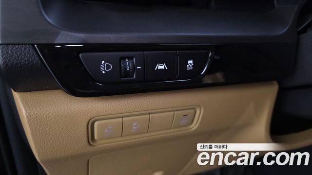 Kia Canival 2021 — photo 28