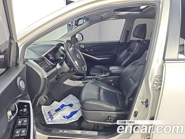 KG Mobility KORANDO 2014 — photo 11
