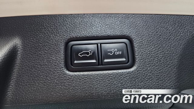 Kia Canival 2023 — photo 27