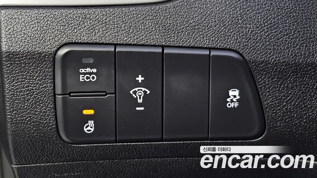 Hyundai AVANTE 2014 — photo 20