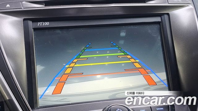 Hyundai AVANTE 2014 — photo 26