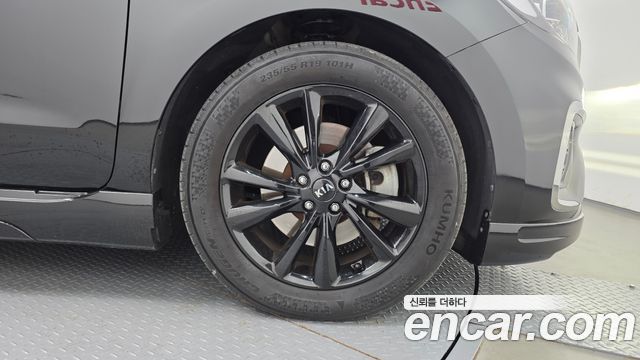 Kia Canival 2019 — photo 7