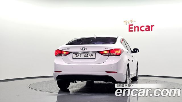 Hyundai AVANTE 2015 — photo 4