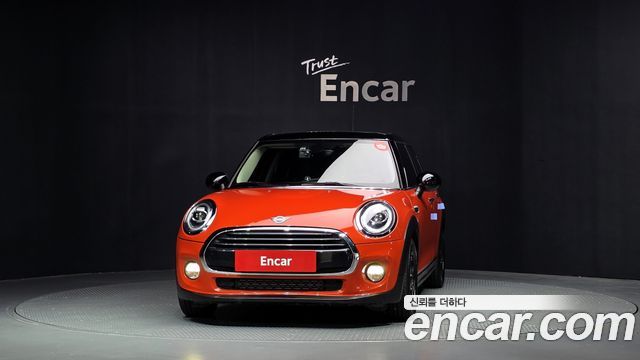 Mini Cooper 2019 — photo 3