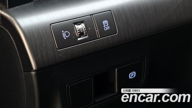 Hyundai Kona 2025 — photo 21