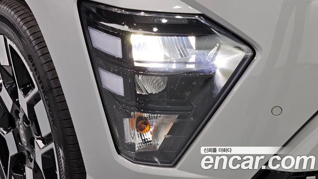 Hyundai Kona 2025 — photo 8