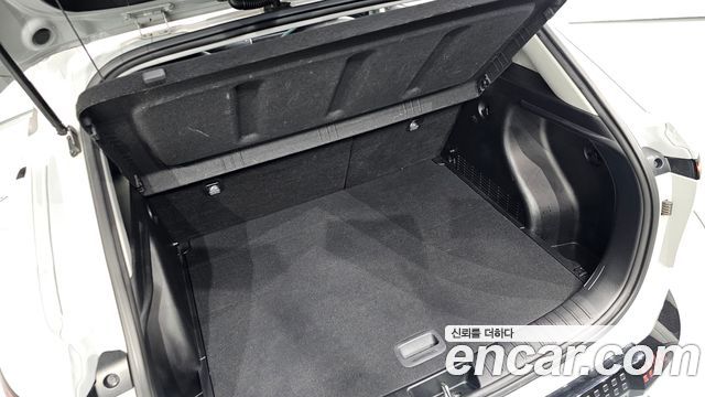 Hyundai Kona 2025 — photo 31