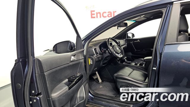Kia Sportage 2019 — photo 13