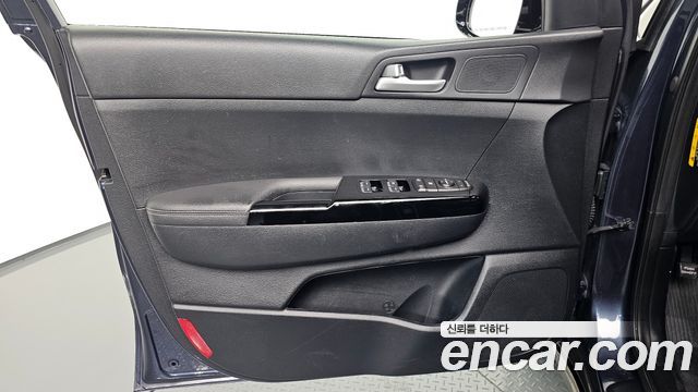 Kia Sportage 2019 — photo 14