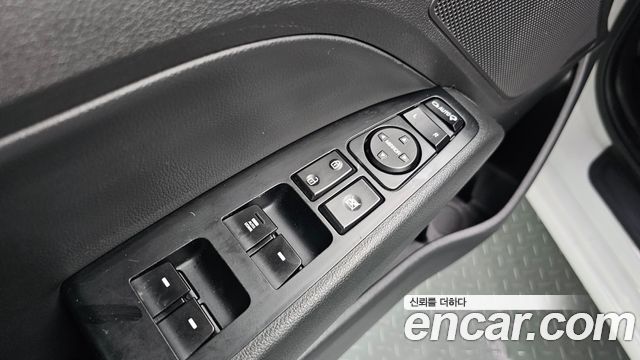 Hyundai AVANTE 2018 — photo 20