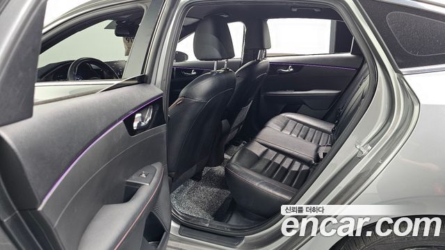Kia K3 2020 — photo 17