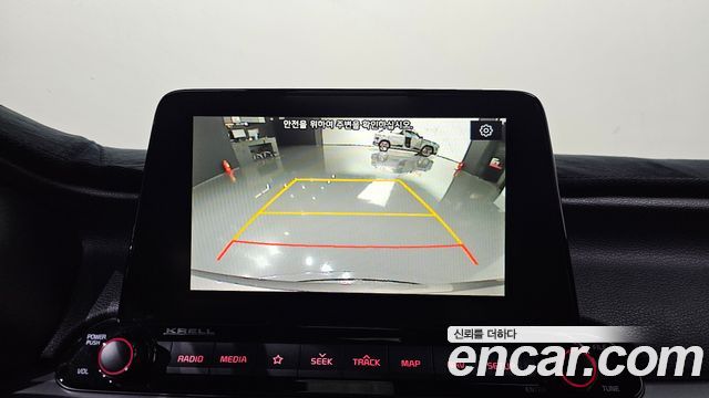 Kia K3 2020 — photo 25