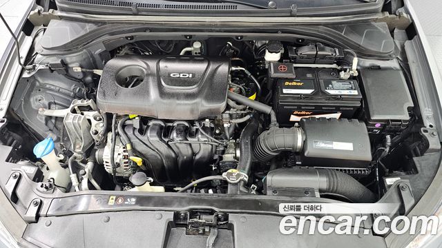 Hyundai AVANTE 2017 — photo 6