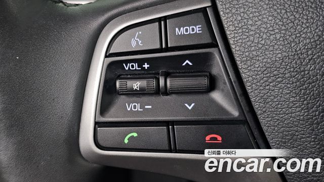 Hyundai AVANTE 2017 — photo 22