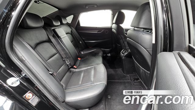 Hyundai Grandeur 2017 — photo 18