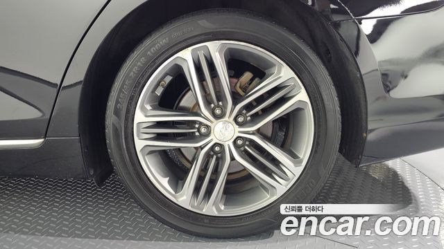 Hyundai Grandeur 2017 — photo 7