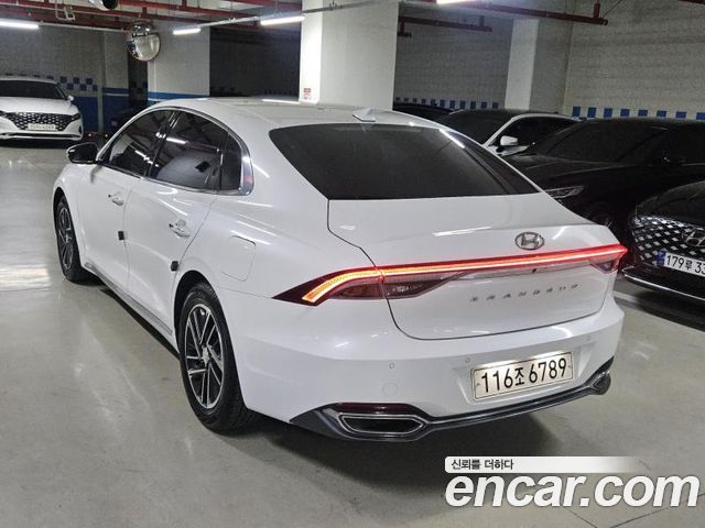 Hyundai Grandeur 2022 — photo 7