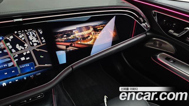 Mercedes-Benz E-Class 2024 — photo 21
