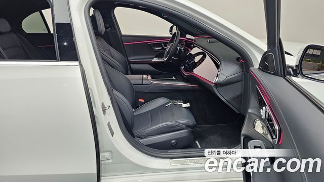 Mercedes-Benz E-Class 2024 — photo 16