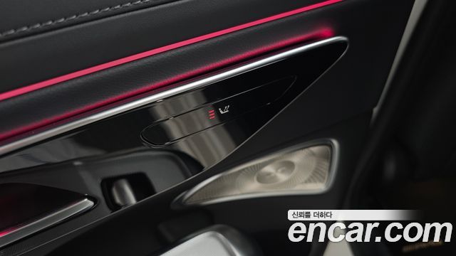 Mercedes-Benz E-Class 2024 — photo 27