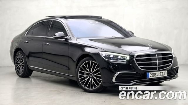 Mercedes-Benz S-Class 2026 — photo 1