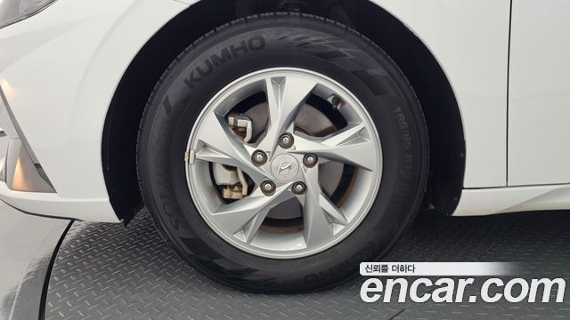 Hyundai AVANTE 2021 — photo 5