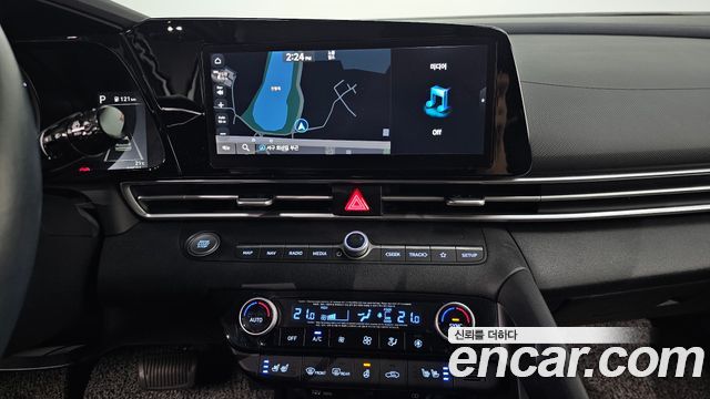 Hyundai AVANTE 2021 — photo 25