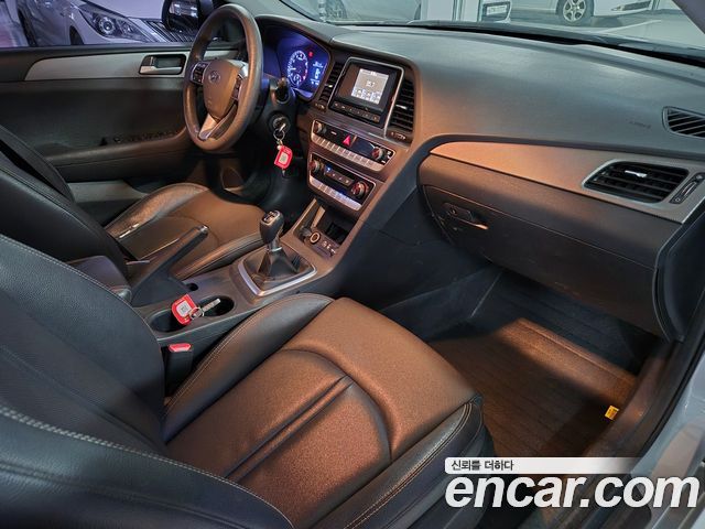 Hyundai Sonata 2018 — photo 10