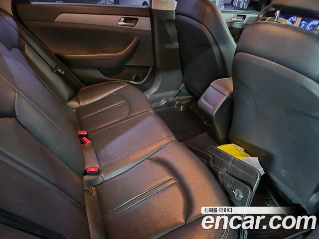 Hyundai Sonata 2018 — photo 12