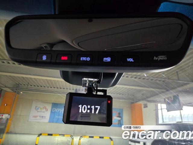 Genesis EQ900 2016 — photo 13