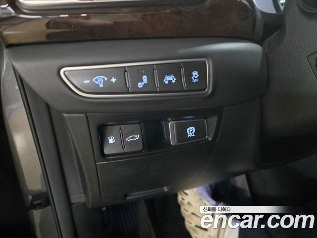 Genesis EQ900 2016 — photo 15