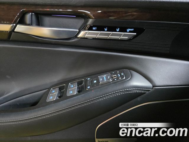Genesis EQ900 2016 — photo 17