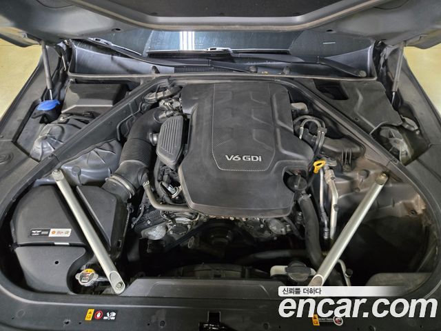 Genesis EQ900 2016 — photo 18