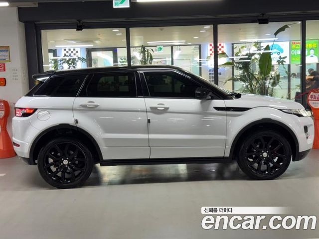 Land Rover Range Rover Evoque 2015 — photo 3