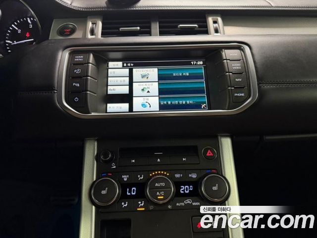 Land Rover Range Rover Evoque 2015 — photo 10
