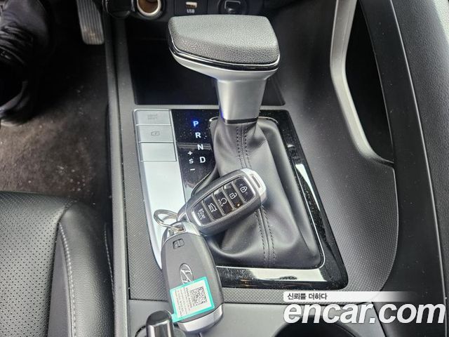 Hyundai AVANTE 2022 — photo 7