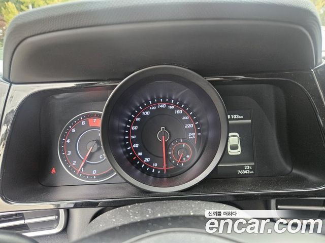 Hyundai AVANTE 2022 — photo 12